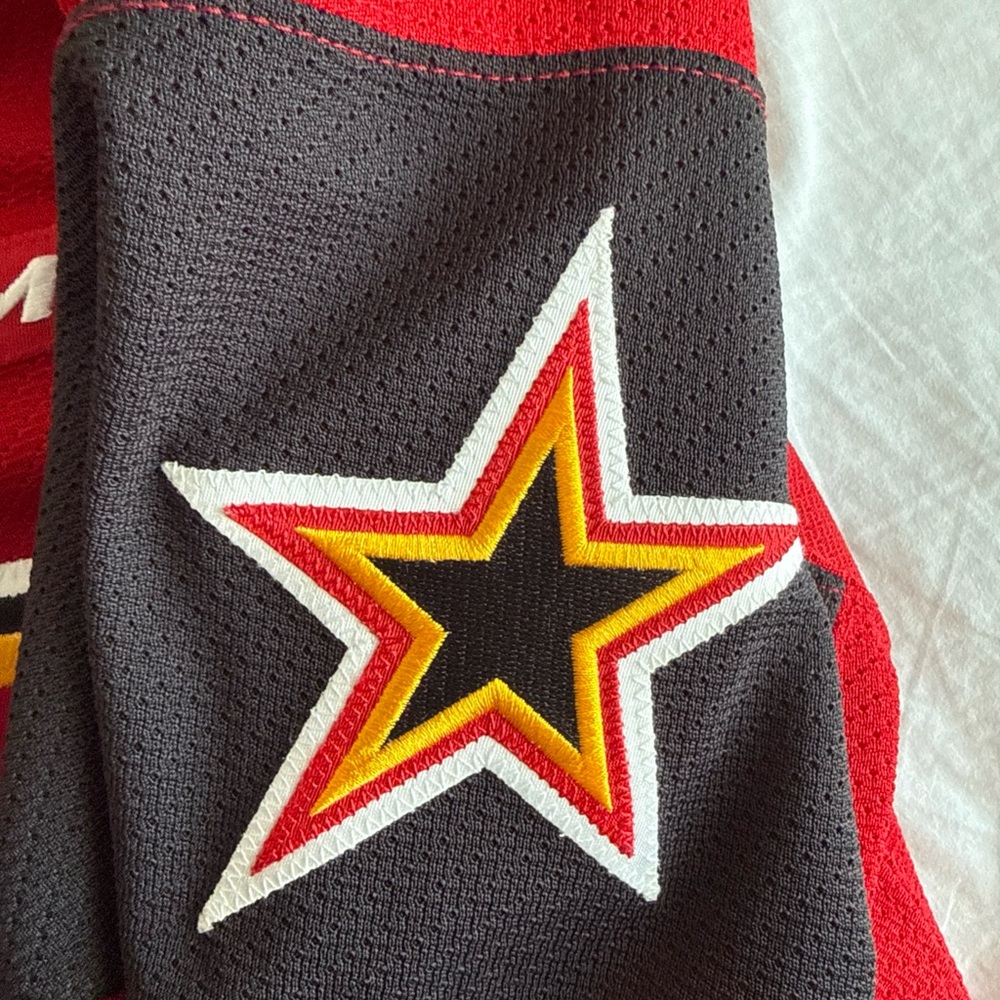 MEN’S CCM INDY FUEL ECHL AUTHENTIC HOCKEY GAME JERSEY SZ 52 - RED RARE - Picture 5 of 8